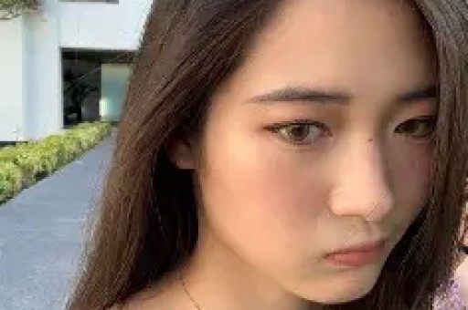网红直播卖惨翻车虚假深情割韭菜这出戏演砸了！